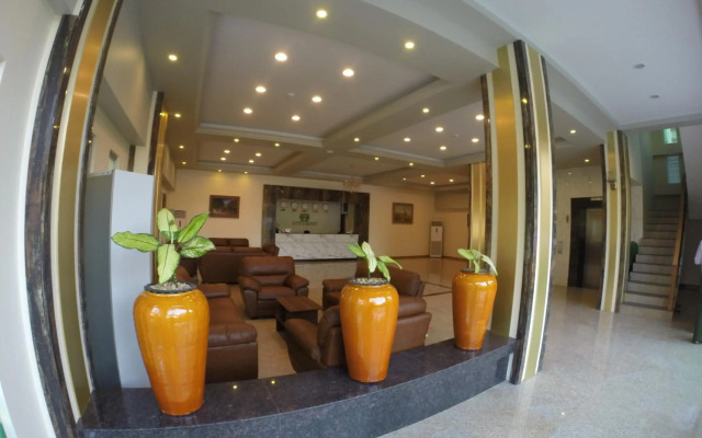 Silver Green Hotel Yangon