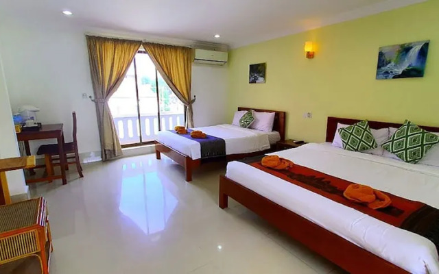 Nary Villa