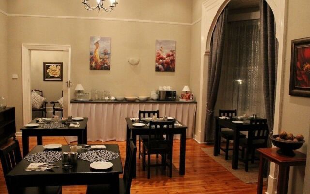 Tranquil House B&B @ 10 Berry St