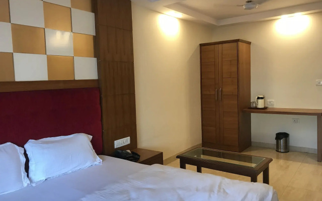 Hotel Avtar At New Delhi Railway Station