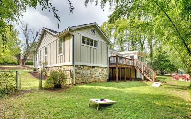Hendersonville Haven w/ Fire Pit, Grill, Deck!