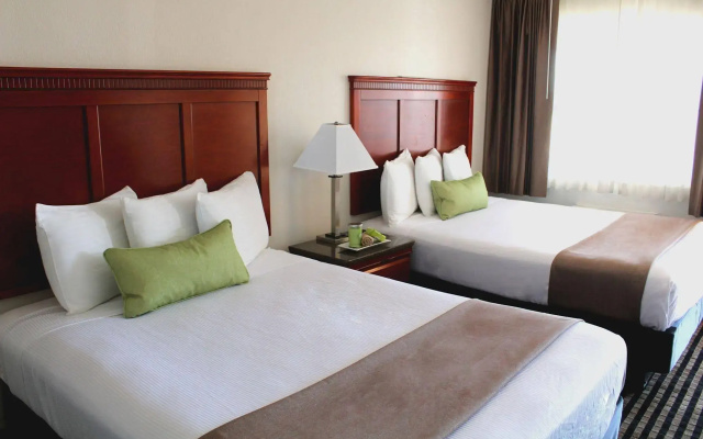 Marina Inn and Suites