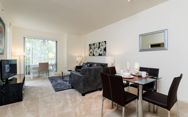 Global Luxury Suites at Mission Rock