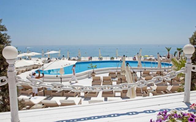 Palladium Hotel