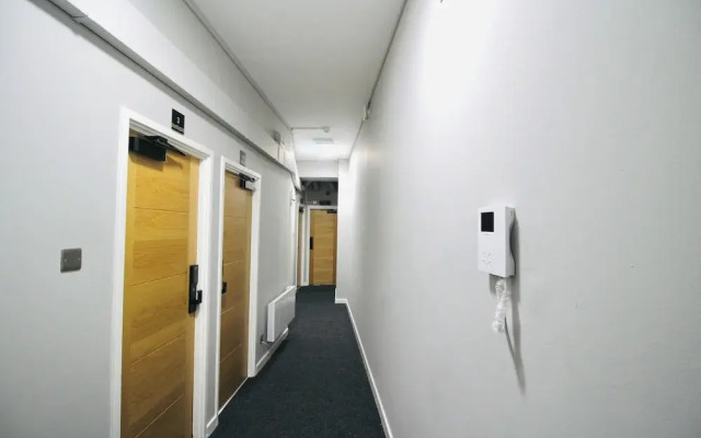 NE1 City Studios & Apartments