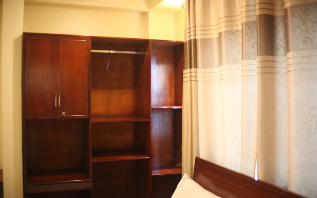 Fortune Hotel