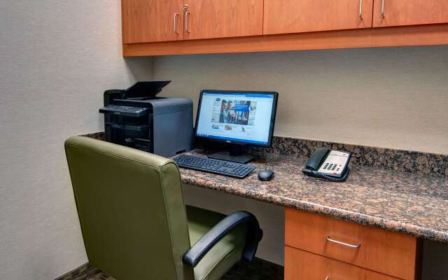 Hampton Inn and Suites Astoria