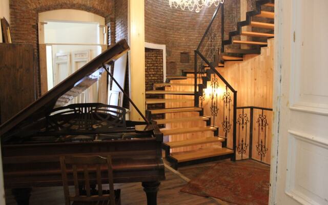 Diamond Georgia Hotel