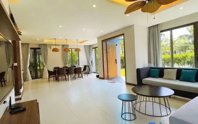 Rose villa