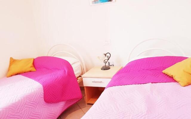 Dommos - Pareja Apartments