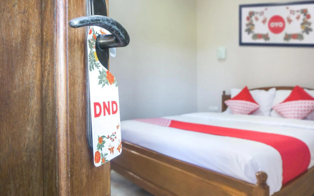 Super OYO 942 Srikandi Hotel