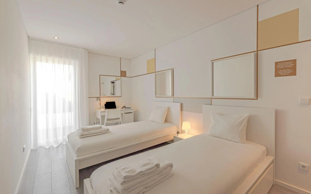 Uporto House Residence