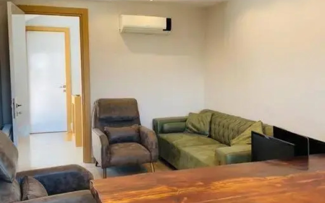 Konaklar bölgesinde Denize Yakın Lüks Dublex Daire
