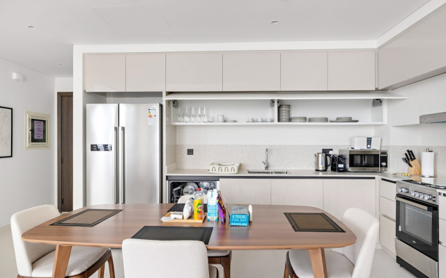 Silkhaus Spacious 2BR Marina Vista Tower Beach