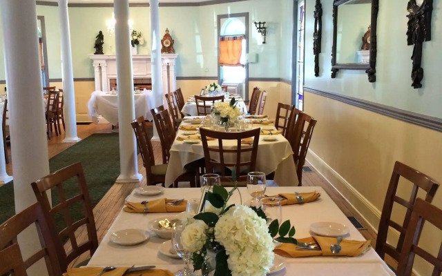 The Grenville Hotel and Restaurant