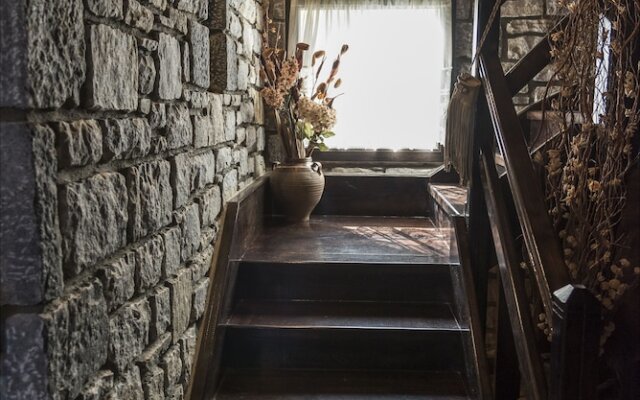 Stone Mansion Anavryti