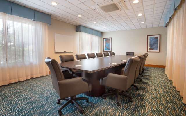 Wingate by Wyndham Raleigh South / Garner