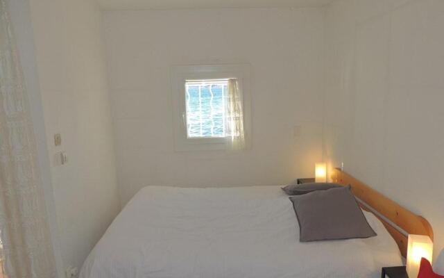 Appartement Balaruc-les-Bains, 1 pièce, 2 personnes - FR-1-571-38