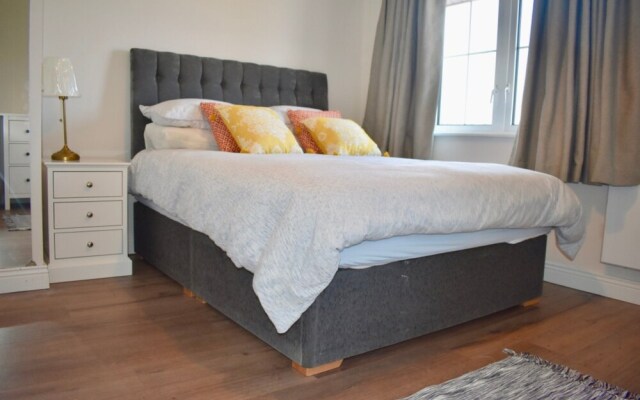 Modern & Renovated 2 Bedroom Flat in Rathmines