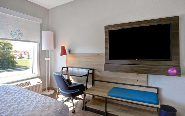 Tru By Hilton Monroe