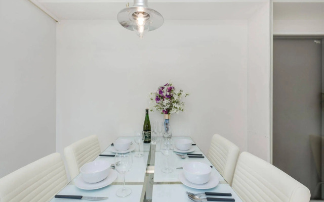 Elegance Place Horie Room