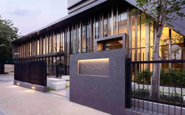 Unique studio at The Lennox