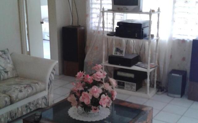 Hugo's Guest House