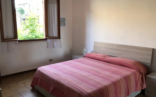 Corniglia Sul Taragio