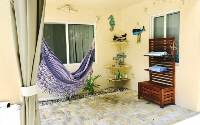 Villa Aqualina