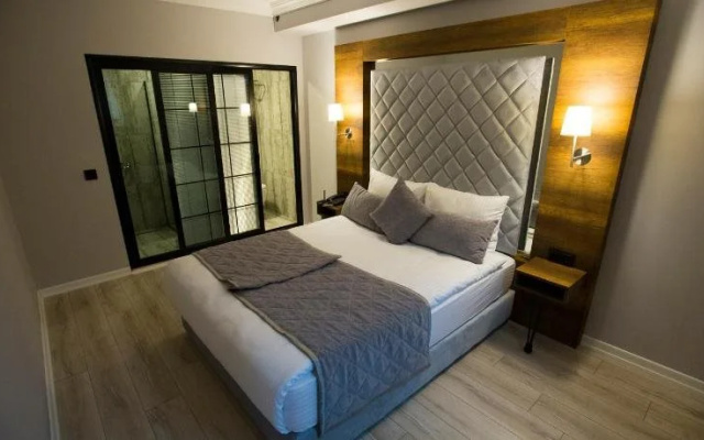 Double Bond Hotel Spa