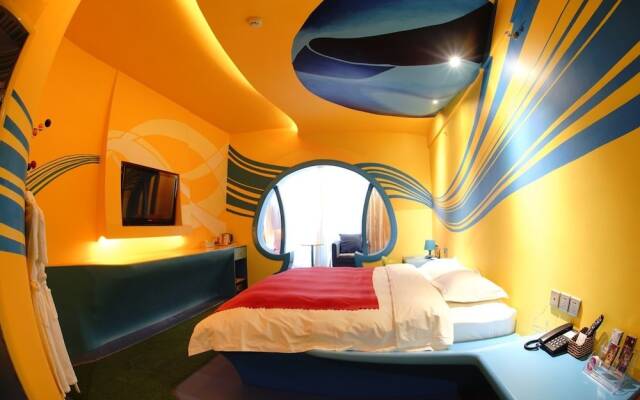 Dream Color Hotel