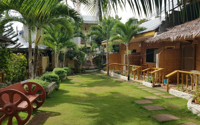 Alona Bamboo House