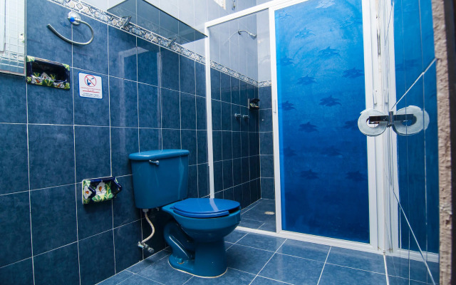 Charlys Hostal
