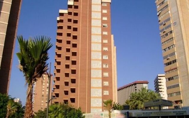 Torre Trébol Benidorm