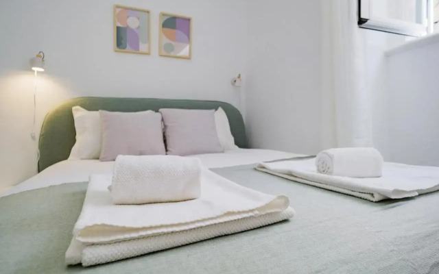 NEW! Unique 1 bedroom apartment- Santa Catarina 42