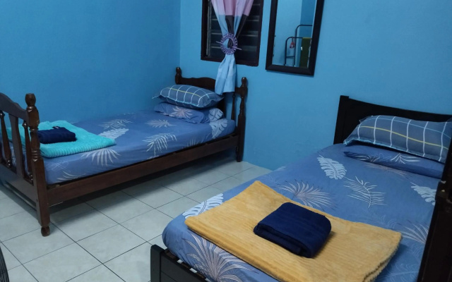 Yatida Homestay - Guest House Port Dickson – Guest Rooms – Teluk Pelanduk