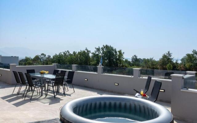 Villa Infinity