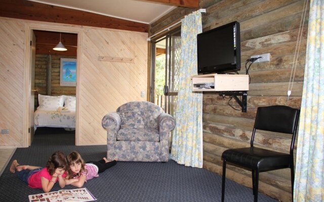 Lazy Acre Log Cabins