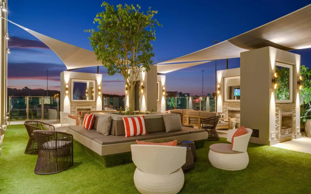 Protea Hotel Fire & Ice by Marriott Pretoria Menlyn