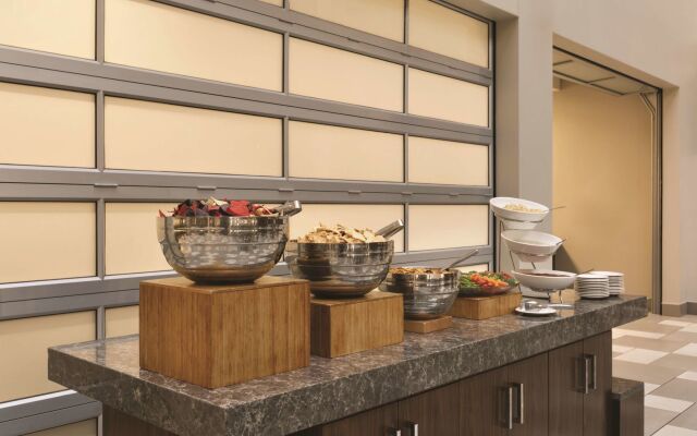 Embassy Suites Bloomington