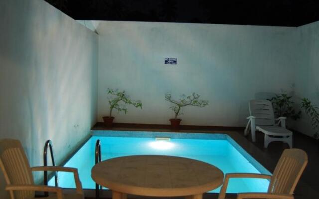 Poppys Vista Hotel
