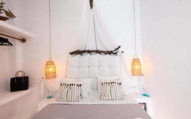 Seablue Venice House 1