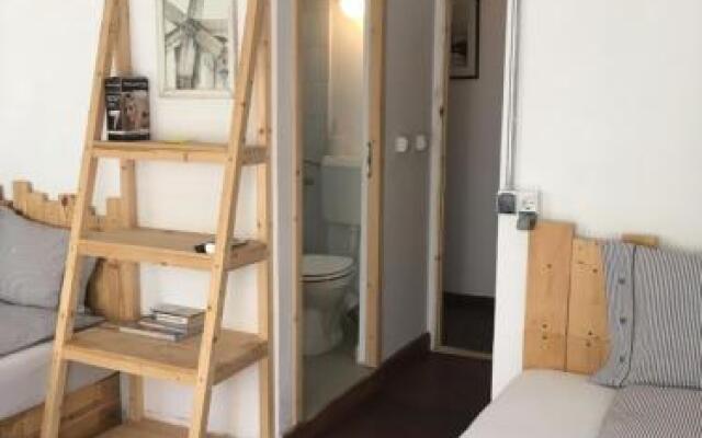 Calea Victoriei Poshtel