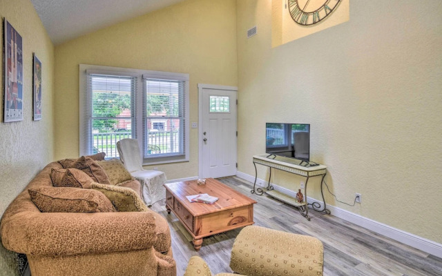 Family Home: Walk to Downtown & Stetson Univ!