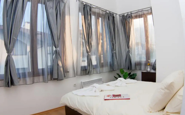 Ruby Tower Apartments