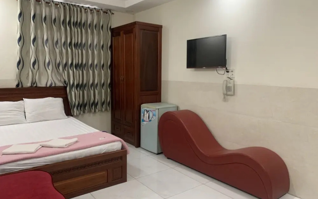 Ngoc Quy Hotel