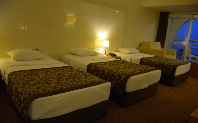 Goldenday Wings Hotel