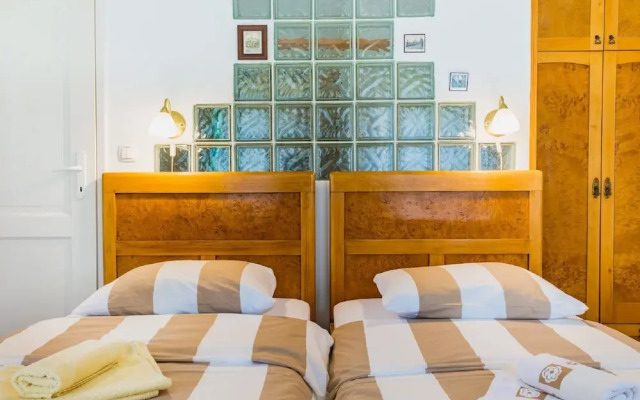 Quaint Villa in Crikvenica With Pool