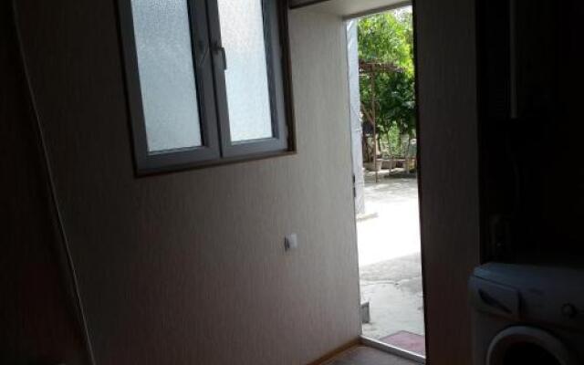 sdaiotsia dom v Tbilisi