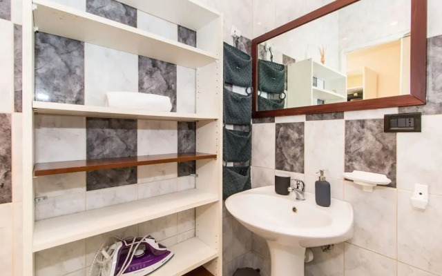 Bright Mini Apartment Valentino